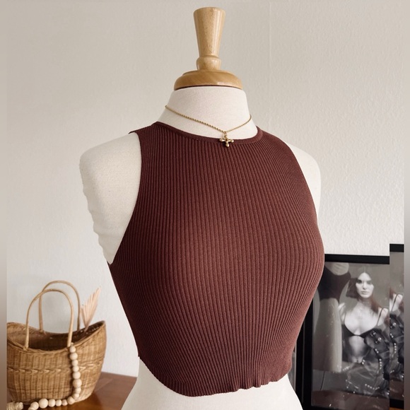BROWN RIBBED STRETCHY BASIC CROP TANK #0358 - Picture 2 of 5